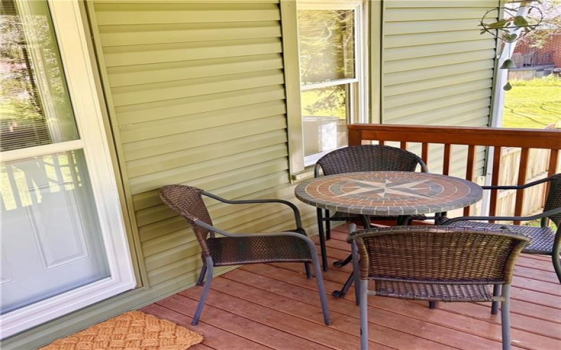 159 Hopwood Fairchance Rd, Hopwood, 15445, 2 Bedroom Bedrooms, 7 Room Rooms,2 BathroomBathrooms,Residential,For Sale,Hopwood Fairchance Rd,1777204