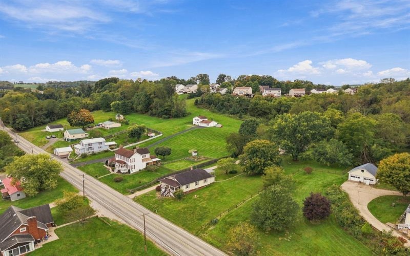 127 Muse Bishop ROAD, Canonsburg, 15317, 2 Bedroom Bedrooms, 8 Room Rooms,1 BathroomBathrooms,Residential,For Sale,Muse Bishop,1777249