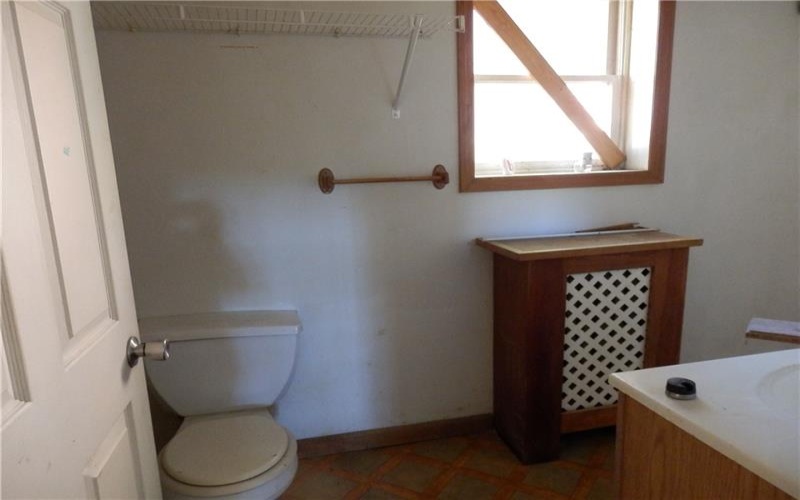 105 Charles St, Hoversville, 15936, 3 Bedroom Bedrooms, ,1.1 BathroomBathrooms,Residential,For Sale,Charles St,1777308