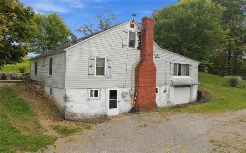928 Duvall Road, Charleroi, 15022, 3 Bedroom Bedrooms, 5 Room Rooms,1 BathroomBathrooms,Residential,For Sale,Duvall Road,1777200