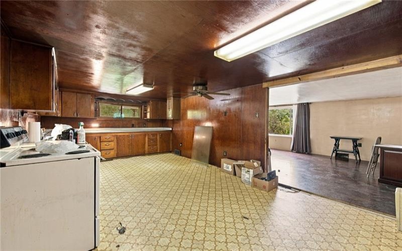 928 Duvall Road, Charleroi, 15022, 3 Bedroom Bedrooms, 5 Room Rooms,1 BathroomBathrooms,Residential,For Sale,Duvall Road,1777200