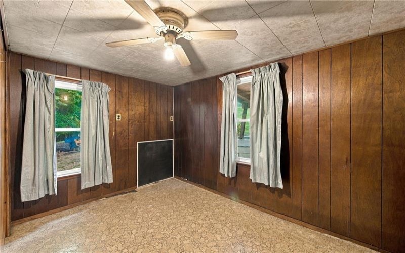 928 Duvall Road, Charleroi, 15022, 3 Bedroom Bedrooms, 5 Room Rooms,1 BathroomBathrooms,Residential,For Sale,Duvall Road,1777200