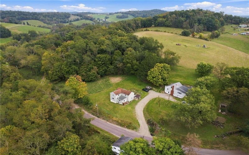 930 Duvall Road, Charleroi, 15022, 3 Bedroom Bedrooms, 6 Room Rooms,1 BathroomBathrooms,Residential,For Sale,Duvall Road,1777212