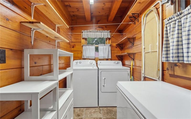 369 Hoover Works Road, McClellandtown, 15458, 4 Bedroom Bedrooms, 6 Room Rooms,1.1 BathroomBathrooms,Residential,For Sale,Hoover Works Road,1777336
