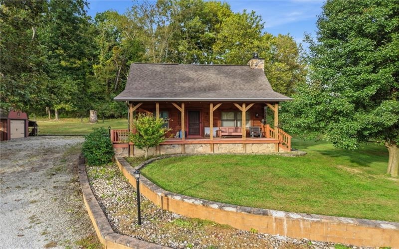 369 Hoover Works Road, McClellandtown, 15458, 4 Bedroom Bedrooms, 6 Room Rooms,1.1 BathroomBathrooms,Residential,For Sale,Hoover Works Road,1777336