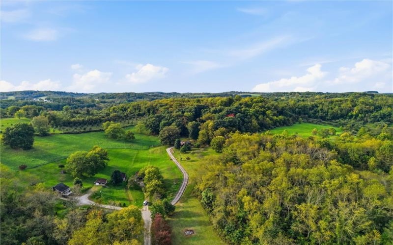 369 Hoover Works Road, McClellandtown, 15458, 4 Bedroom Bedrooms, 6 Room Rooms,1.1 BathroomBathrooms,Residential,For Sale,Hoover Works Road,1777336