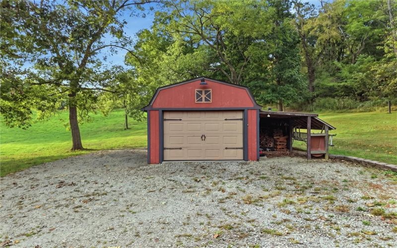 369 Hoover Works Road, McClellandtown, 15458, 4 Bedroom Bedrooms, 6 Room Rooms,1.1 BathroomBathrooms,Residential,For Sale,Hoover Works Road,1777336