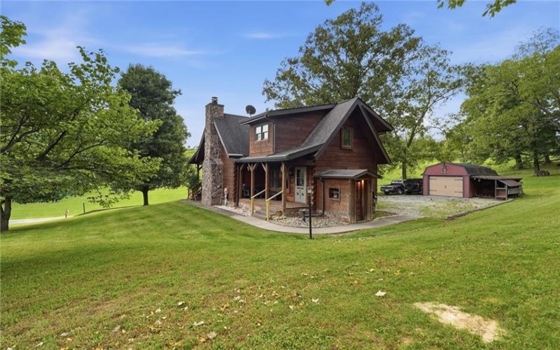 369 Hoover Works Road, McClellandtown, 15458, 4 Bedroom Bedrooms, 6 Room Rooms,1.1 BathroomBathrooms,Residential,For Sale,Hoover Works Road,1777336