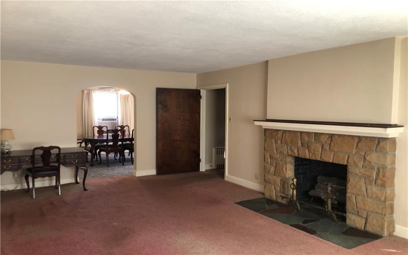 51 LINDEN PL, Uniontown, 15401, 3 Bedroom Bedrooms, 13 Room Rooms,3 BathroomBathrooms,Residential,For Sale,LINDEN PL,1773289