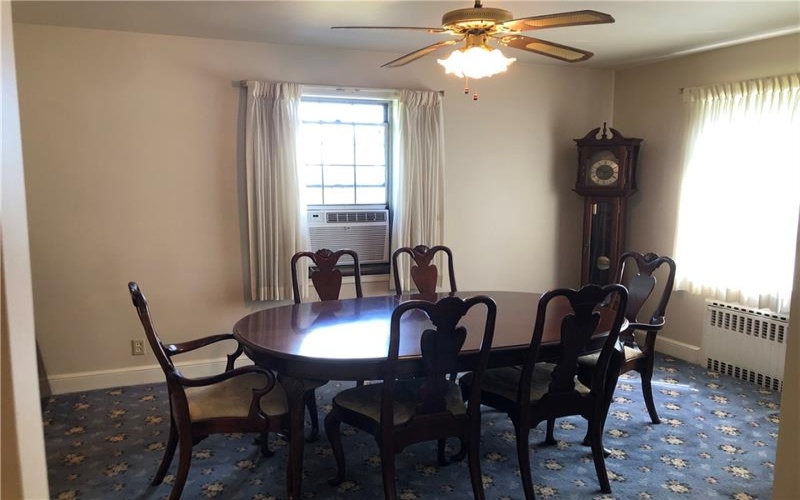 51 LINDEN PL, Uniontown, 15401, 3 Bedroom Bedrooms, 13 Room Rooms,3 BathroomBathrooms,Residential,For Sale,LINDEN PL,1773289