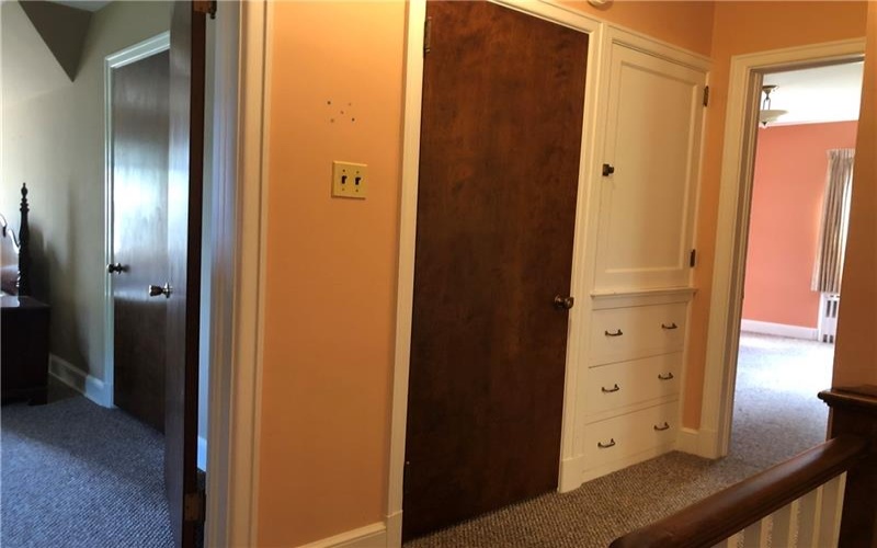 51 LINDEN PL, Uniontown, 15401, 3 Bedroom Bedrooms, 13 Room Rooms,3 BathroomBathrooms,Residential,For Sale,LINDEN PL,1773289