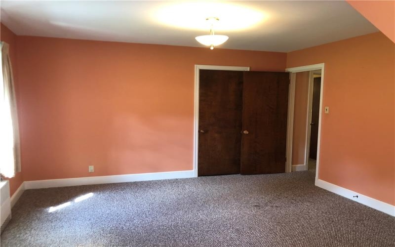 51 LINDEN PL, Uniontown, 15401, 3 Bedroom Bedrooms, 13 Room Rooms,3 BathroomBathrooms,Residential,For Sale,LINDEN PL,1773289