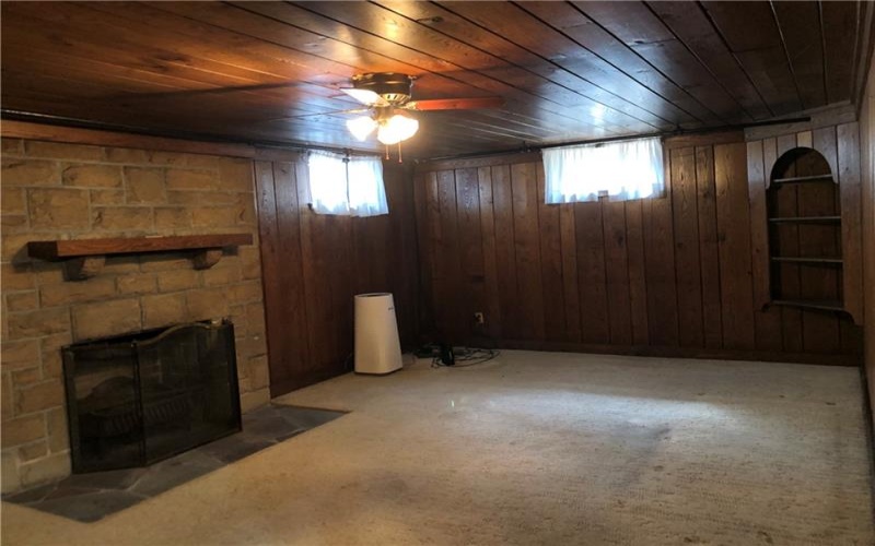 51 LINDEN PL, Uniontown, 15401, 3 Bedroom Bedrooms, 13 Room Rooms,3 BathroomBathrooms,Residential,For Sale,LINDEN PL,1773289