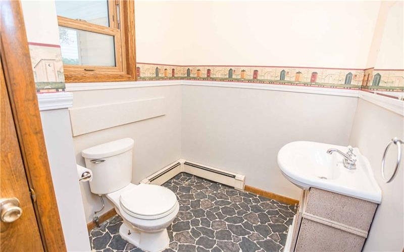 221 Julian St, Ebensburg, 15931, 3 Bedroom Bedrooms, ,1.1 BathroomBathrooms,Residential,For Sale,Julian St,1776972