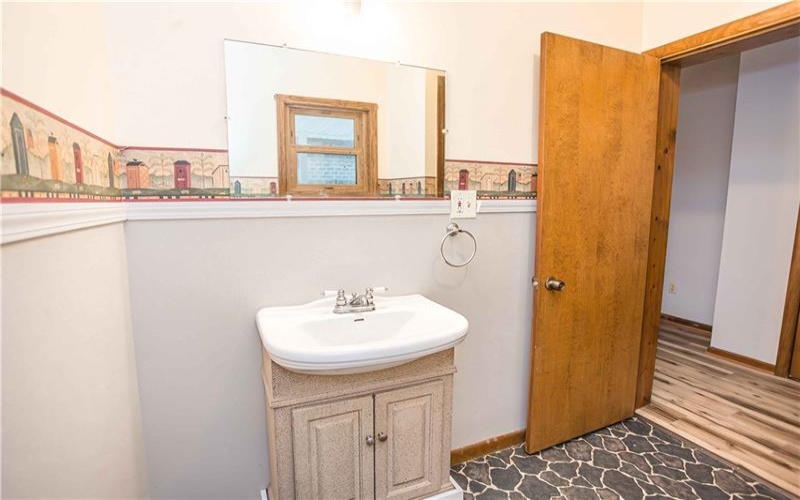 221 Julian St, Ebensburg, 15931, 3 Bedroom Bedrooms, ,1.1 BathroomBathrooms,Residential,For Sale,Julian St,1776972