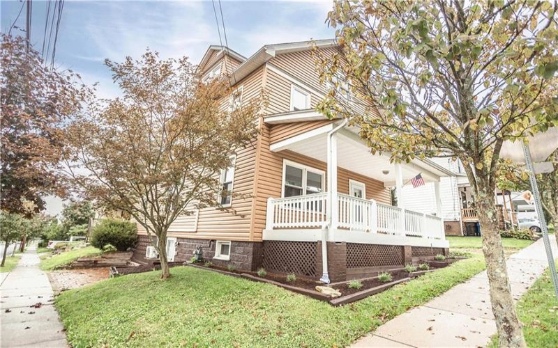 221 Julian St, Ebensburg, 15931, 3 Bedroom Bedrooms, ,1.1 BathroomBathrooms,Residential,For Sale,Julian St,1776972