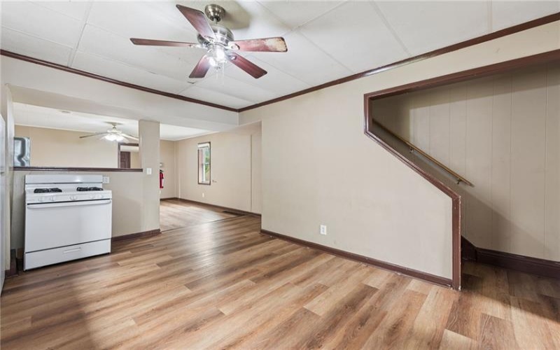 1008 FALLOWFIELD AVE, CHARLEROI, 15022, 2 Bedroom Bedrooms, ,1.1 BathroomBathrooms,Residential,For Sale,FALLOWFIELD AVE,1777211