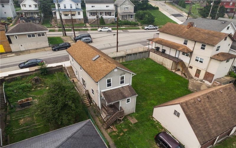1008 FALLOWFIELD AVE, CHARLEROI, 15022, 2 Bedroom Bedrooms, ,1.1 BathroomBathrooms,Residential,For Sale,FALLOWFIELD AVE,1777211