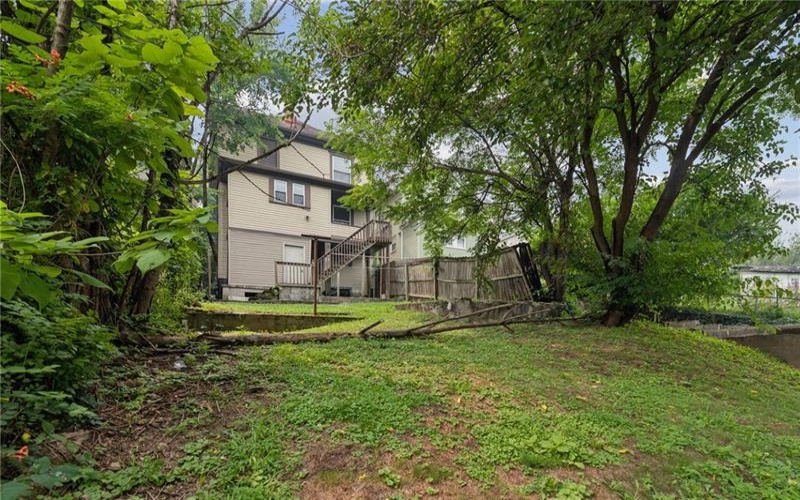 718 LOOKOUT AVE, CHARLEROI, 15022, 2 Bedroom Bedrooms, ,1 BathroomBathrooms,Residential,For Sale,LOOKOUT AVE,1777214