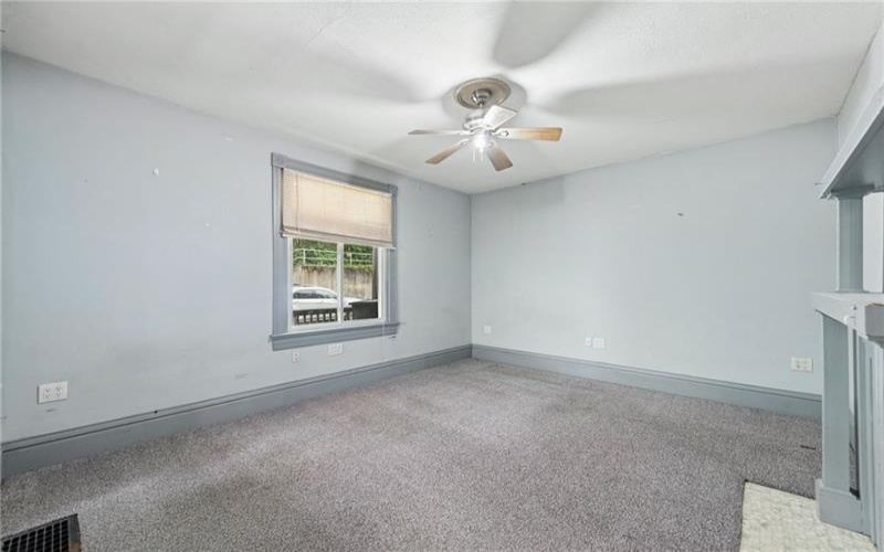 718 LOOKOUT AVE, CHARLEROI, 15022, 2 Bedroom Bedrooms, ,1 BathroomBathrooms,Residential,For Sale,LOOKOUT AVE,1777214