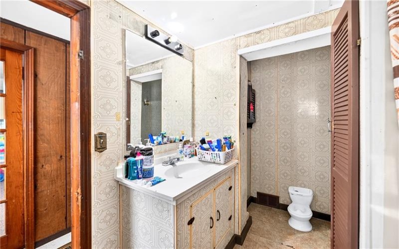 537 Elm St, Canonsburg, 15317, ,Multi-unit,For Sale,Elm St,1777232