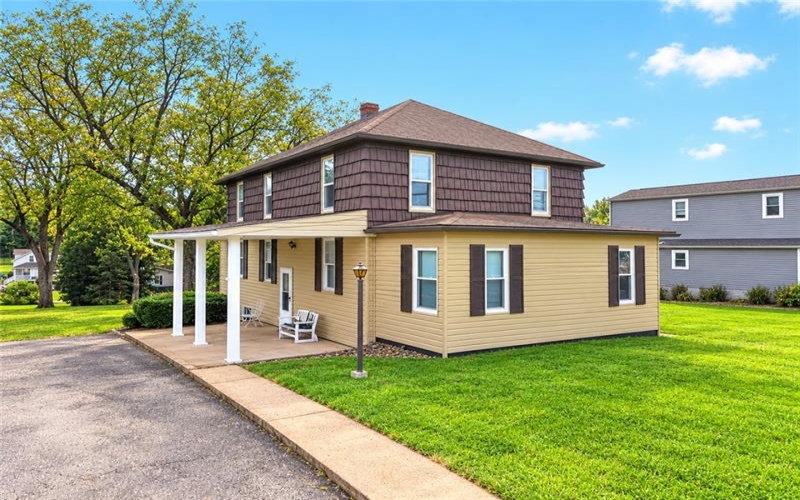 537 Elm St, Canonsburg, 15317, ,Multi-unit,For Sale,Elm St,1777232