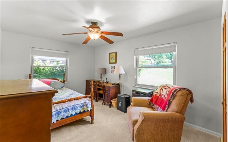 70 FAIRMONT AVENUE, Washington, 15301, 3 Bedroom Bedrooms, ,1.1 BathroomBathrooms,Residential,For Sale,FAIRMONT AVENUE,1777339