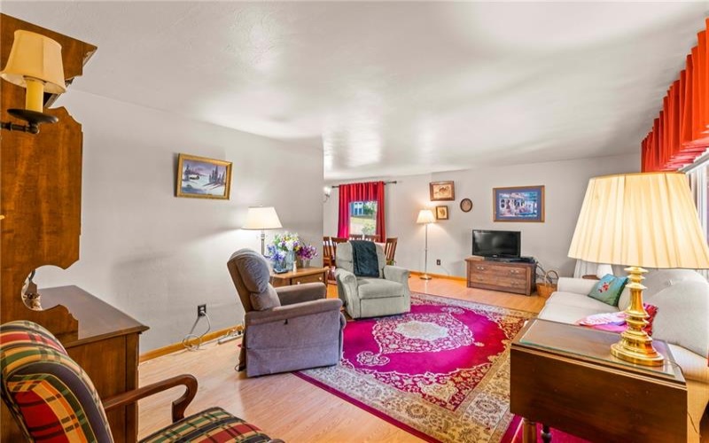 70 FAIRMONT AVENUE, Washington, 15301, 3 Bedroom Bedrooms, ,1.1 BathroomBathrooms,Residential,For Sale,FAIRMONT AVENUE,1777339