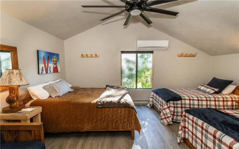 2504 Swiss Mountain Drive, 15622, 15622, 2 Bedroom Bedrooms, 6 Room Rooms,2 BathroomBathrooms,Residential,For Sale,Swiss Mountain Drive,1777342