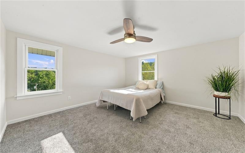 534 Central Ave, Canonsburg, 15317, 3 Bedroom Bedrooms, 7 Room Rooms,1.1 BathroomBathrooms,Residential,For Sale,Central Ave,1777380
