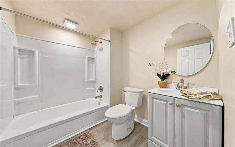 534 Central Ave, Canonsburg, 15317, 3 Bedroom Bedrooms, 7 Room Rooms,1.1 BathroomBathrooms,Residential,For Sale,Central Ave,1777380