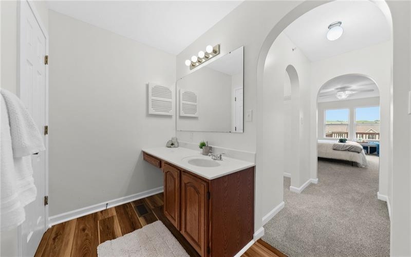 1136 Arrowhead Dr, Washington, 15301, 3 Bedroom Bedrooms, 7 Room Rooms,2.1 BathroomBathrooms,Residential,For Sale,Arrowhead Dr,1777392