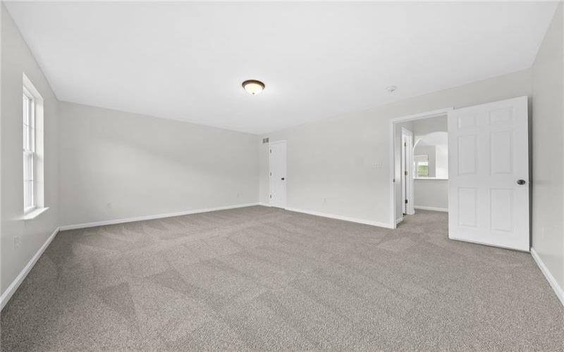 1136 Arrowhead Dr, Washington, 15301, 3 Bedroom Bedrooms, 7 Room Rooms,2.1 BathroomBathrooms,Residential,For Sale,Arrowhead Dr,1777392
