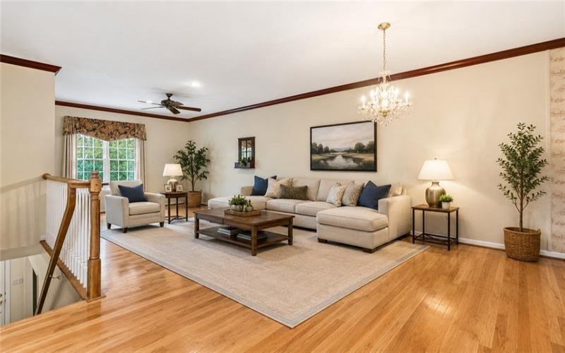 107 Boxwood Ct, Canonsburg, 15317, 2 Bedroom Bedrooms, 8 Room Rooms,2.1 BathroomBathrooms,Residential,For Sale,Boxwood Ct,1777393