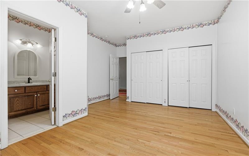 107 Boxwood Ct, Canonsburg, 15317, 2 Bedroom Bedrooms, 8 Room Rooms,2.1 BathroomBathrooms,Residential,For Sale,Boxwood Ct,1777393