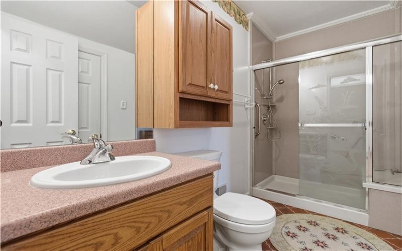 107 Boxwood Ct, Canonsburg, 15317, 2 Bedroom Bedrooms, 8 Room Rooms,2.1 BathroomBathrooms,Residential,For Sale,Boxwood Ct,1777393