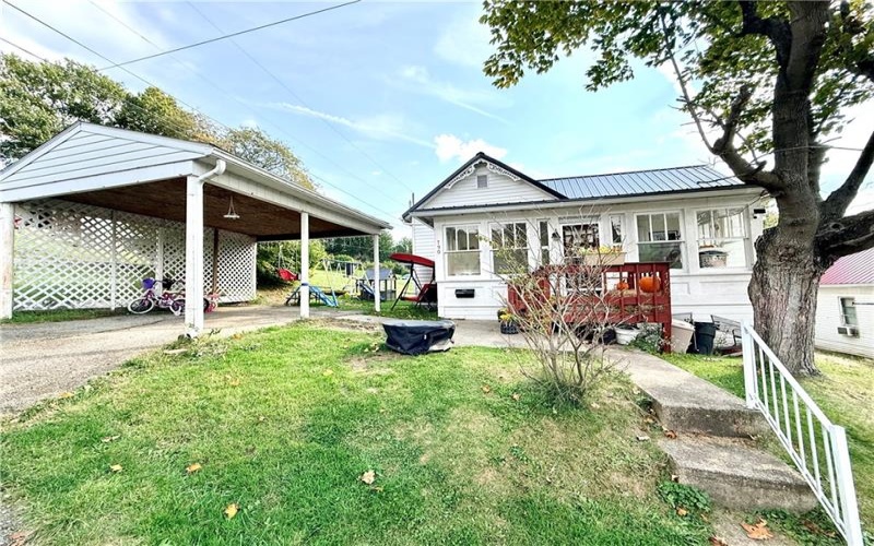 790 Bowlby St, Waynesburg, 15370, 2 Bedroom Bedrooms, ,1 BathroomBathrooms,Residential,For Sale,Bowlby St,1777416