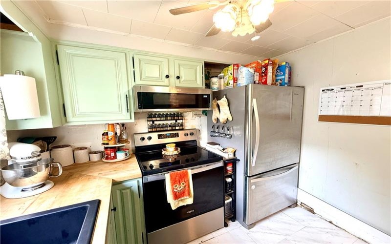 790 Bowlby St, Waynesburg, 15370, 2 Bedroom Bedrooms, ,1 BathroomBathrooms,Residential,For Sale,Bowlby St,1777416