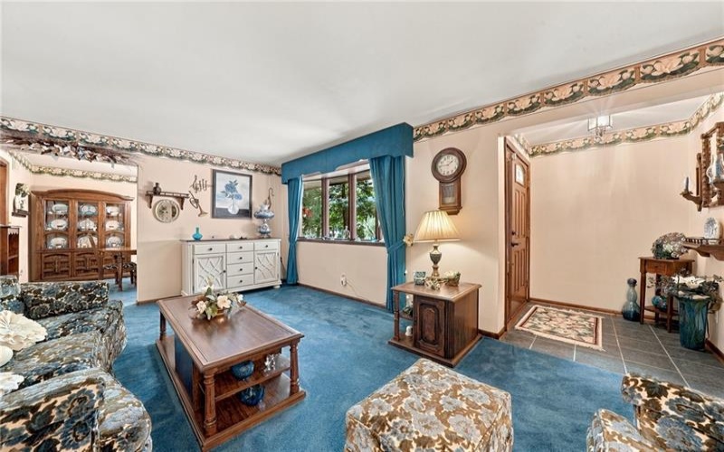 1450 Breakneck Road, 15425, 15425, 3 Bedroom Bedrooms, 11 Room Rooms,2.1 BathroomBathrooms,Residential,For Sale,Breakneck Road,1777477