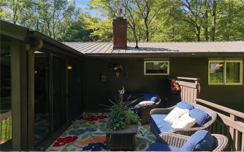 1450 Breakneck Road, 15425, 15425, 3 Bedroom Bedrooms, 11 Room Rooms,2.1 BathroomBathrooms,Residential,For Sale,Breakneck Road,1777477
