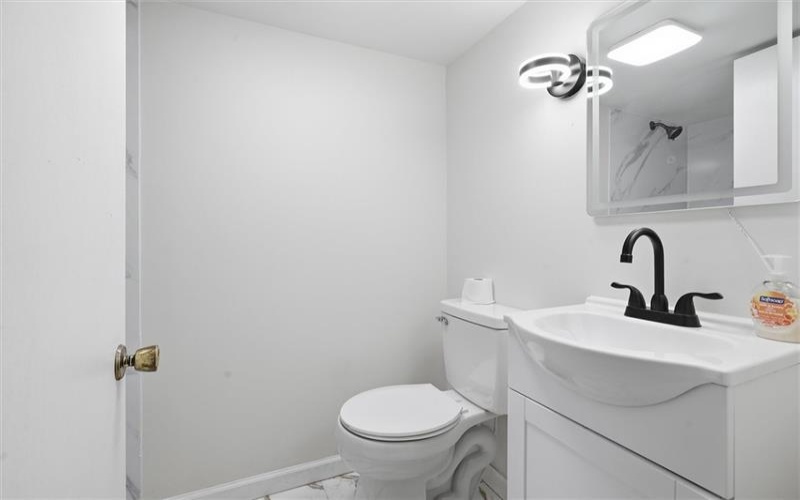 110 Cooper Rd, Venetia, 15367, 3 Bedroom Bedrooms, 8 Room Rooms,2 BathroomBathrooms,Residential,For Sale,Cooper Rd,1772435