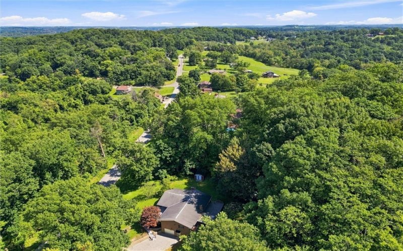 110 Cooper Rd, Venetia, 15367, 3 Bedroom Bedrooms, 8 Room Rooms,2 BathroomBathrooms,Residential,For Sale,Cooper Rd,1772435