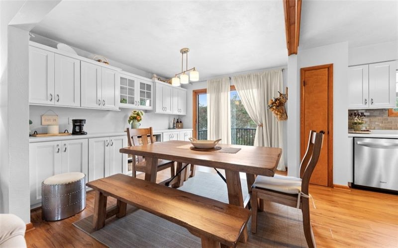 1 Anderson Ave, Dunbar, 15431, 2 Bedroom Bedrooms, 9 Room Rooms,2 BathroomBathrooms,Residential,For Sale,Anderson Ave,1777097
