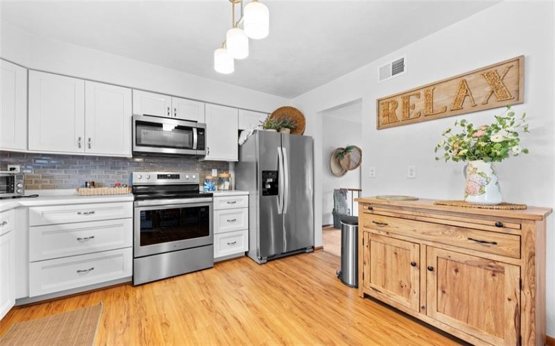 1 Anderson Ave, Dunbar, 15431, 2 Bedroom Bedrooms, 9 Room Rooms,2 BathroomBathrooms,Residential,For Sale,Anderson Ave,1777097
