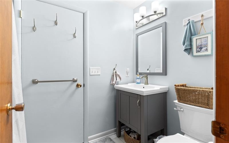 1 Anderson Ave, Dunbar, 15431, 2 Bedroom Bedrooms, 9 Room Rooms,2 BathroomBathrooms,Residential,For Sale,Anderson Ave,1777097