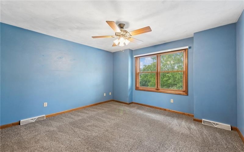 9331 Pembroke Cir, North Huntingdon, 15642, 4 Bedroom Bedrooms, 12 Room Rooms,3.1 BathroomBathrooms,Residential,For Sale,Pembroke Cir,1777509