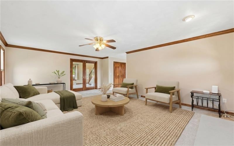 9331 Pembroke Cir, North Huntingdon, 15642, 4 Bedroom Bedrooms, 12 Room Rooms,3.1 BathroomBathrooms,Residential,For Sale,Pembroke Cir,1777509