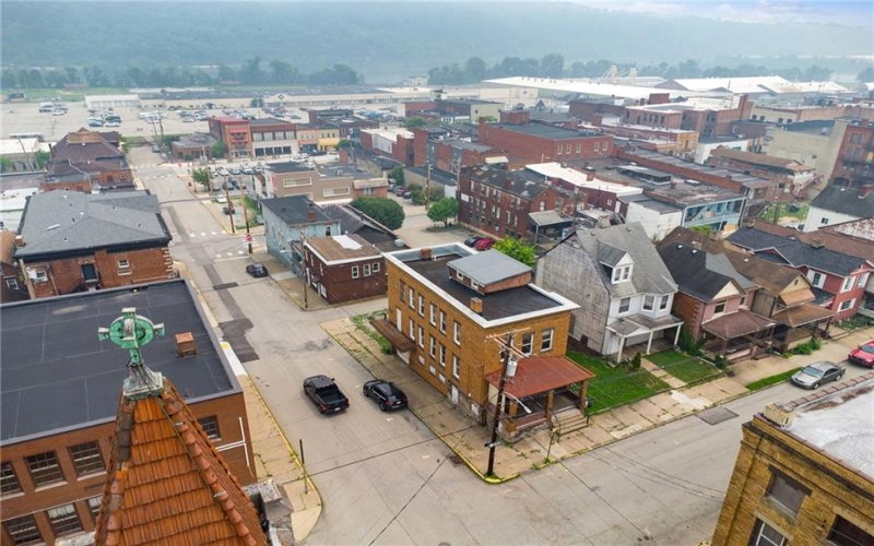 540 WASHINGTON AVE, CHARLEROI, 15022, 4 Bedroom Bedrooms, 8 Room Rooms,2 BathroomBathrooms,Residential,For Sale,WASHINGTON AVE,1777208