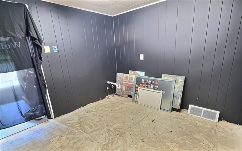 227 Southmont Blvd, 15905, 15905, ,Commercial-industrial-business,For Sale,Southmont Blvd,1777217
