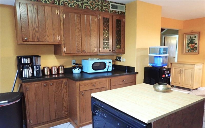 448 Berkeley, Uniontown, 15401, 4 Bedroom Bedrooms, ,2.1 BathroomBathrooms,Residential,For Sale,Berkeley,1777324